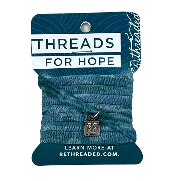 NWT ReThreaded Threads for Hope Hand Dyed Blue Cotton‎ Bracelet w/ Charm - Picture 1 of 5